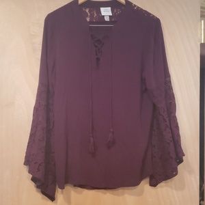 Plum Knox Rose blouse with lace detail